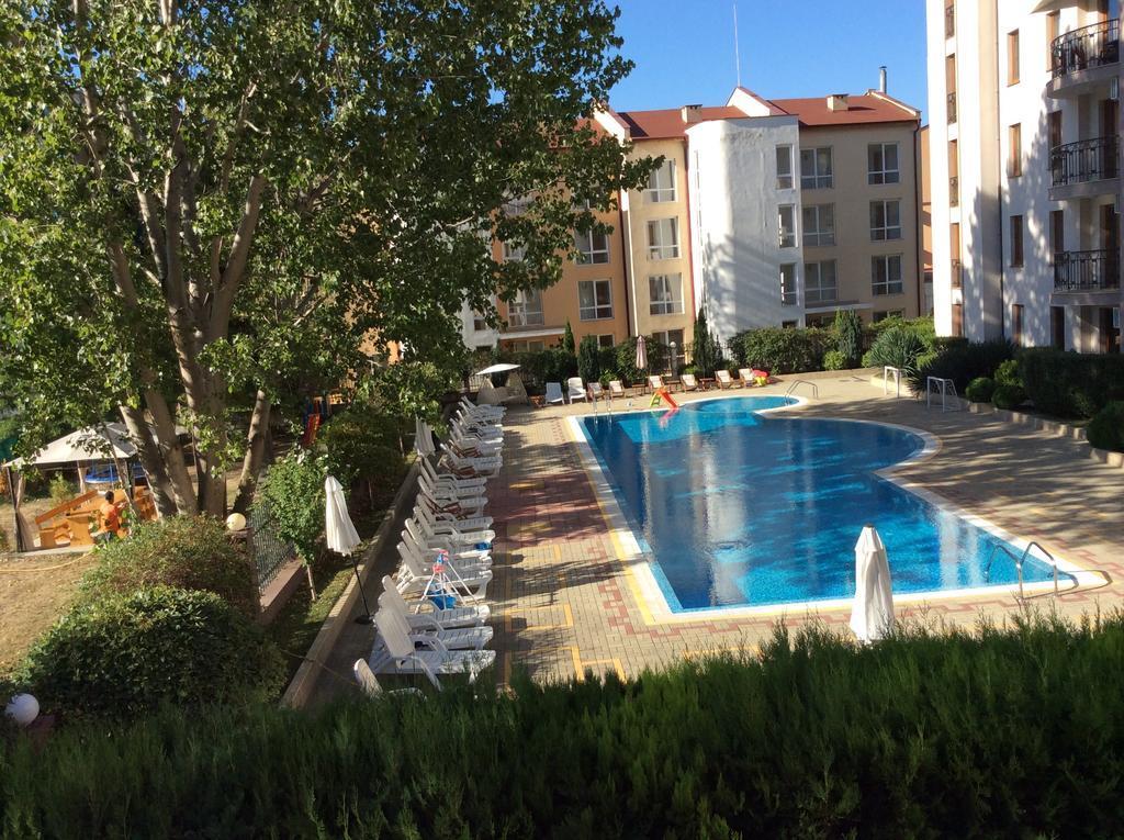 Alex Deluxe Apartments Sunny Beach Exterior photo
